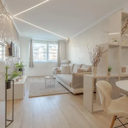 아파트 Barocco Apartman By Bltn *